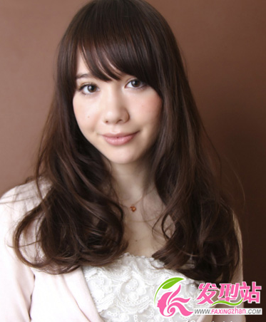 �滨ͷ�ʺ�ʲôȾɫ ǳ��ɫ��������ʱ�и�