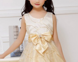 �ɐ�Ư����7��8�qСŮ�����l(f��) ���`���ɵċ��������c(di��n)���^��