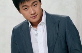 男生短发发型大全_2015男生流行短发发型_韩式男生短发发型