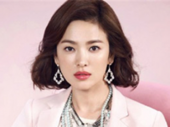 时尚韩流短发发型 打造时尚大脸短发美女