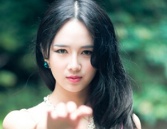 2026韩式中分发型圆脸大脸女生修颜瘦脸推荐 清新慵懒微卷长发直发扎发全攻略