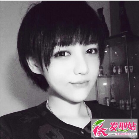 Ů����ϲ���Ķ̷�