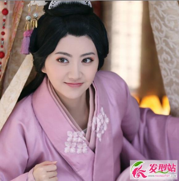 ���紫��Ů������