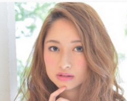适合胖脸女生的长发发型设计 修颜显瘦轻松做女神