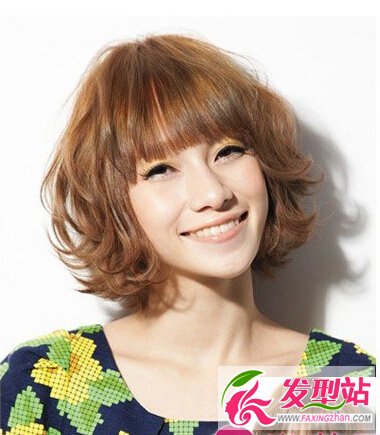 �ػ�ɫ�̾���