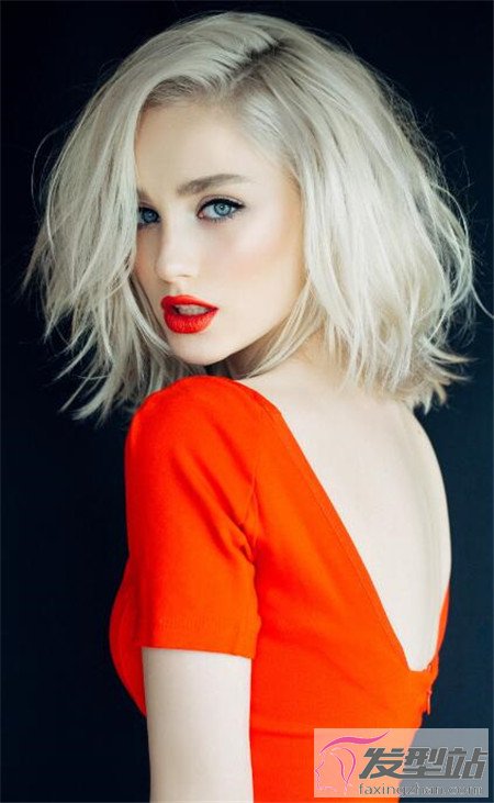 ��ÿ���ǳɫϵȾ�������������¸߶ȵ�������ɫ