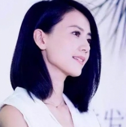 黑发剪锁骨发好看吗 时尚优雅显温柔气质