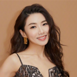脸比较大的女生适合什么发型 好看的长发