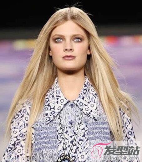 Ů���г�ֱ������