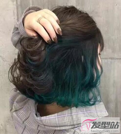 女生隐藏染发型