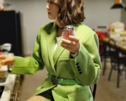 �̰l(f��)�ܠCˮ���y�� �`��Ψ��Ů��ζ�j��