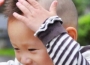 2026男童莫西干头发型怎么剪好看 简单易学酷炫小潮男造型教程 小男孩莫西干头修剪步骤与搭配建议