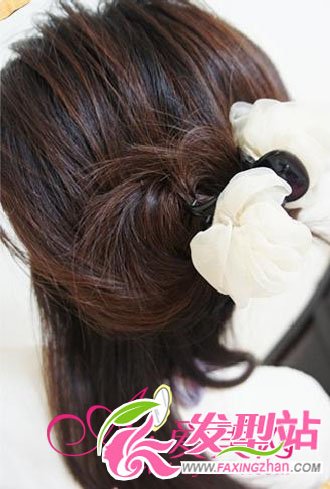  С������ͷ���� ������������Ӹ㶨 