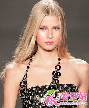 T̨ģ�������Ը�ֱ����ò[��ͼ]