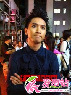 �°��ϲ��ҹ�ѡ��ɻ�ͷ����ͼƬ