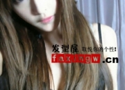 2026王嘉韵瓜子脸高清写真图集 王嘉韵长发造型图片欣赏 充气娃娃风美女照片大全
