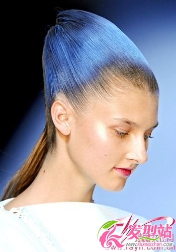 �������{�F�ΰ�P�l(f��)���՝u׃����