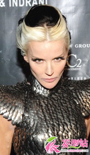 ���³��� �Ұ�ɫ�����̷���