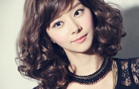 【短卷发图片】_短卷发发型图片2015_女生短卷发发型图片