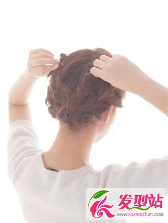 ͼ����Ů�ʺϵ��黨���̷� ��������[5P]