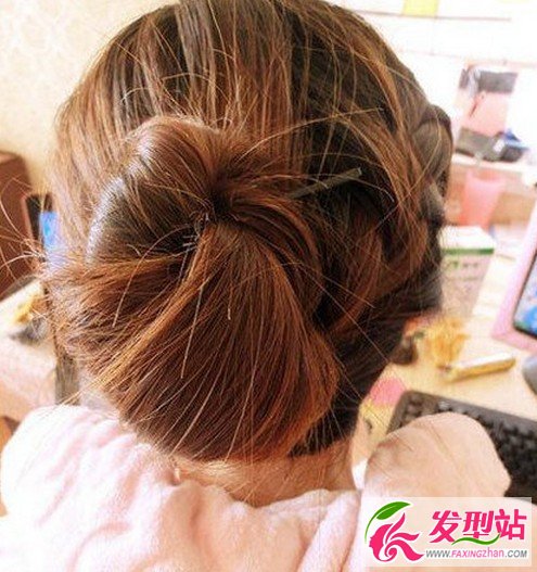 ������ʽ����ͷ�෢�̳�ͼ��[7P]