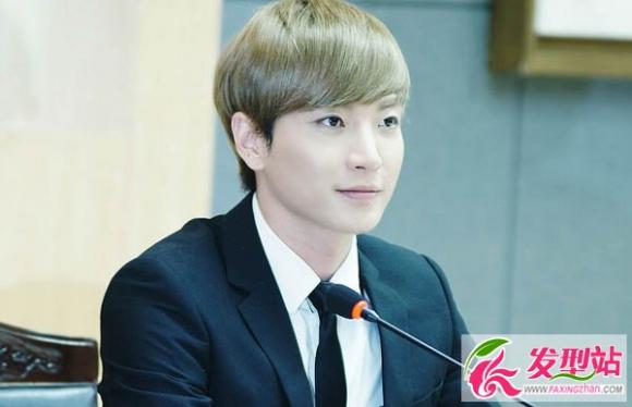 ��ʥ����������һ����� ��ʥ��������Ѷ���˭