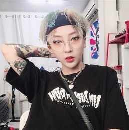 泰迪卷短发发型 毛绒感自带萌系