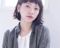 2026职场女生短发发型推荐 OL通勤短发造型 睡不醒凌乱感风+偏分刘海+纹理烫卷显气质