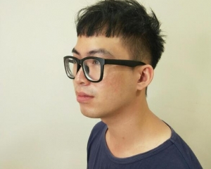 秋冬季男生短发发型 紋理剪裁发型图片