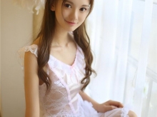 【娃娃脸适合什么卷发】娃娃脸卷发发型_娃娃脸女生卷发图片