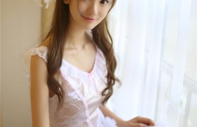 【娃娃脸适合什么卷发】娃娃脸卷发发型_娃娃脸女生卷发图片