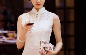 穿旗袍配什么发型_旗袍发型扎法_旗袍发型怎么梳