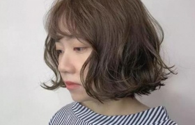 【韩式短卷发】韩式短卷发图片_韩式短卷发女