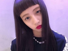 【长直发】减龄长直发发型_长直发打理教程