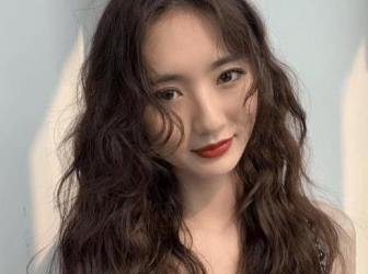 �����˚�����L�l(f��)�C�l(f��)���] ׌���ϰ����s�����������}